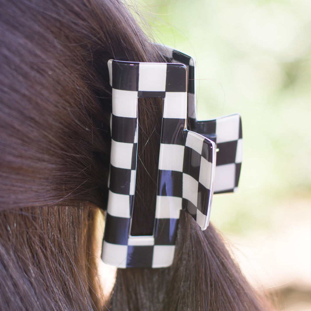 Black and White Checkered Claw Clip 